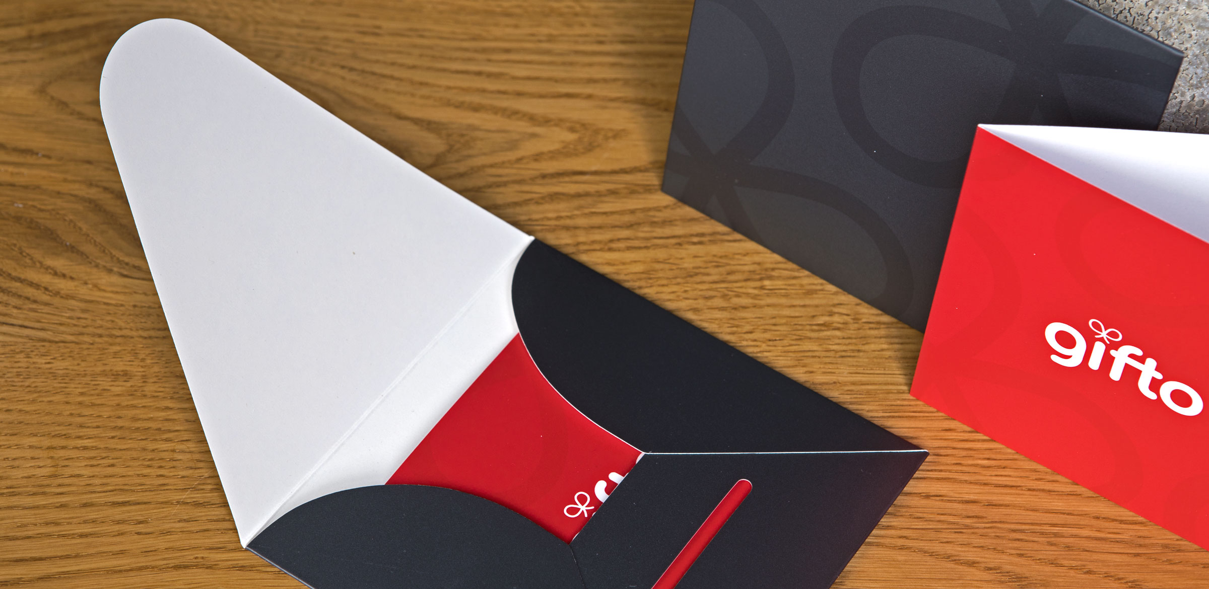 luxury-gift-card-packaging-gifto-12-5 luxury gift voucher envelope