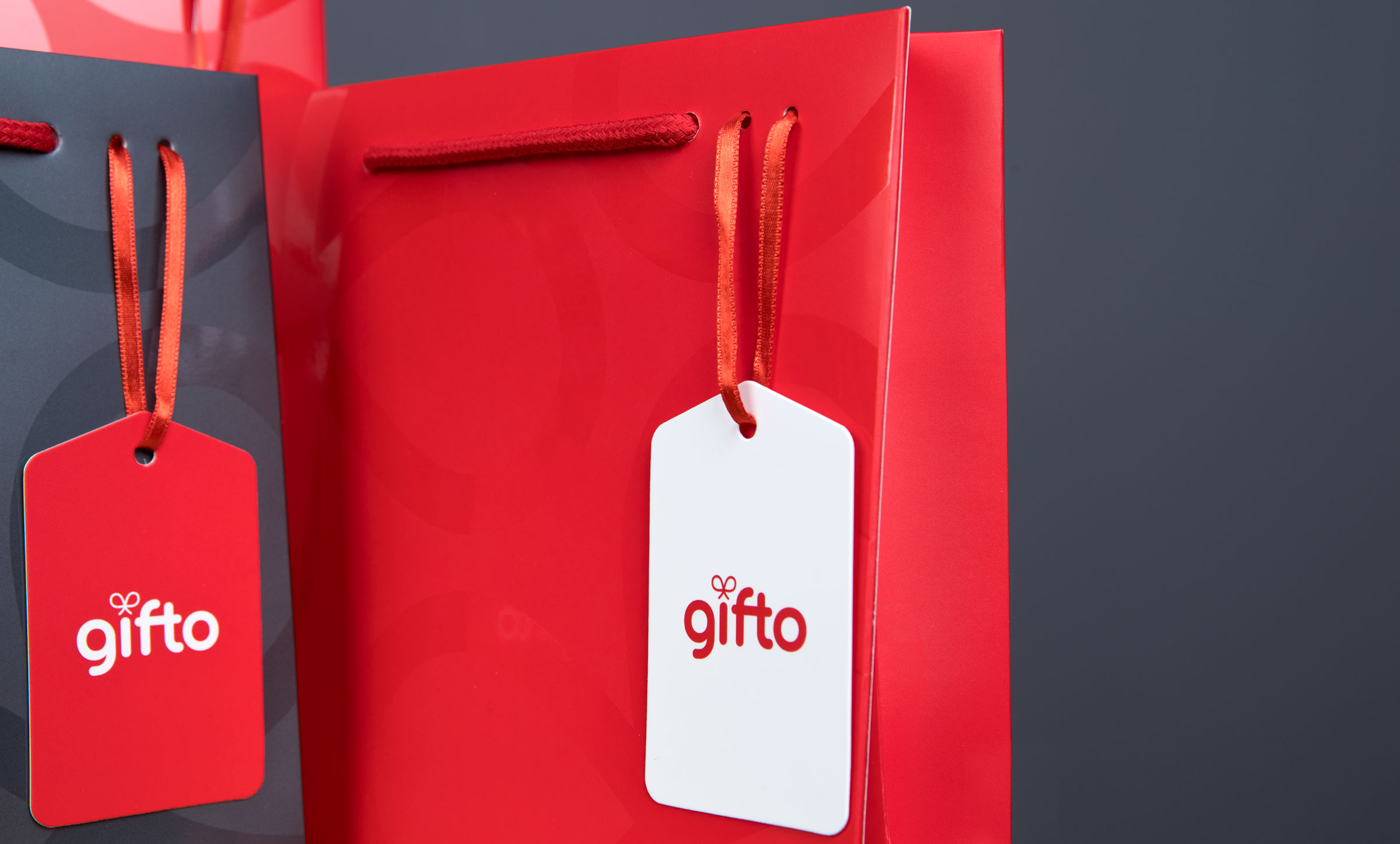 luxury-gift-card-packaging-gifto-13-2 luxury gift voucher bags rope handle paper bags
