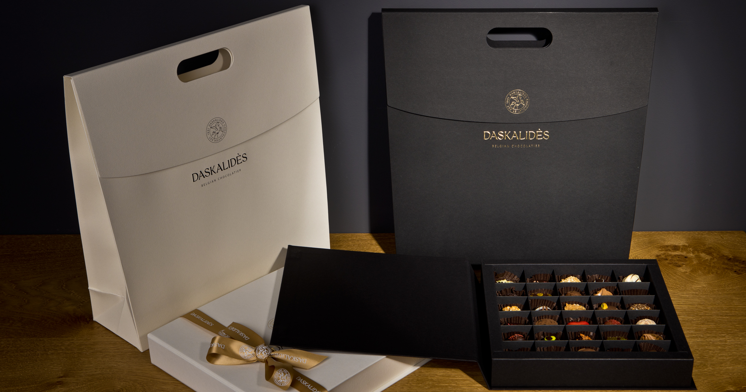 Chocolate and champagne gift bag daskalides 1 Chocolate and champagne gift packaging