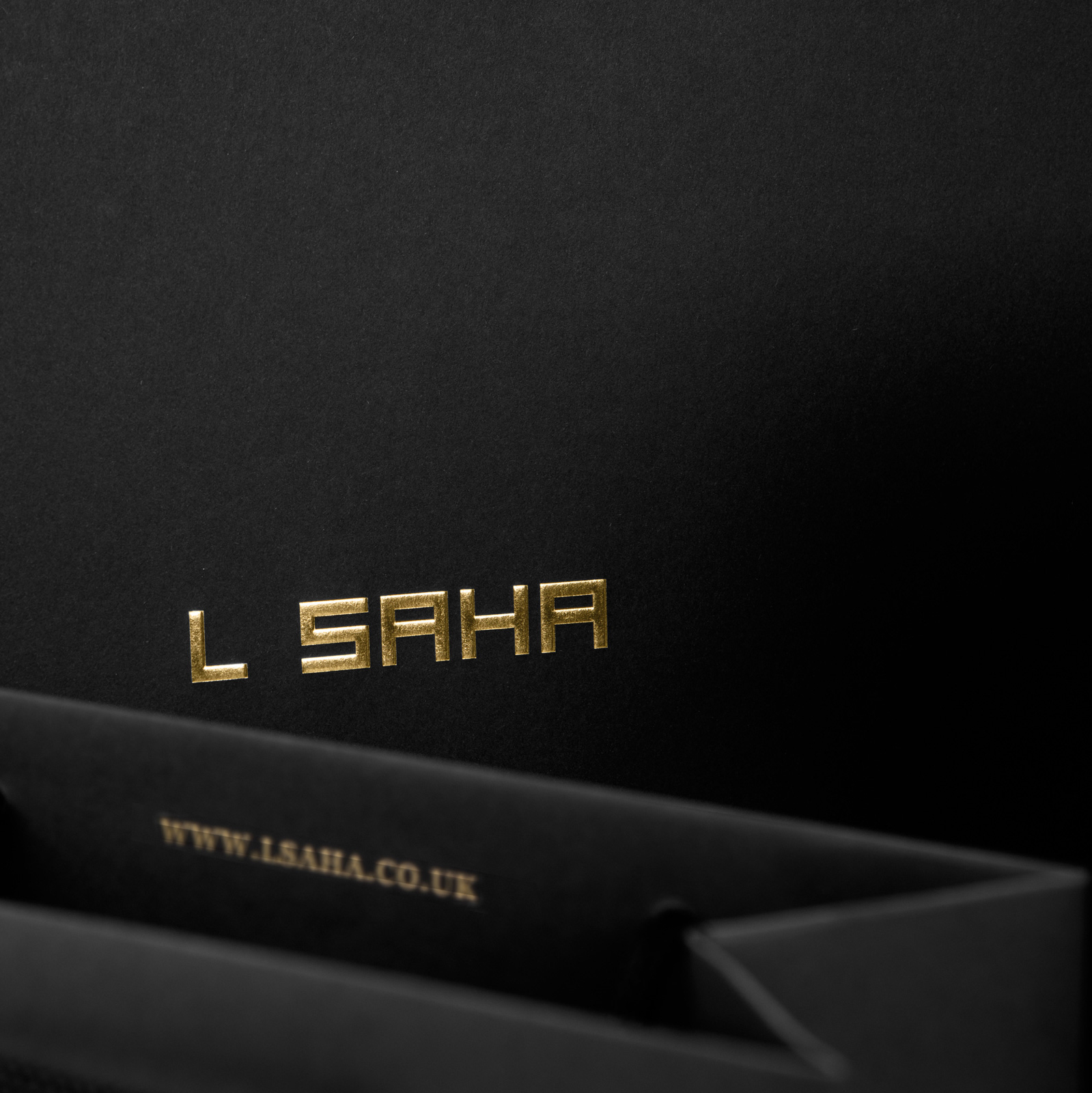 Premium-shopping-bag-from-black-paper-L-Saha-04-2 fashion paper bag design L Saha