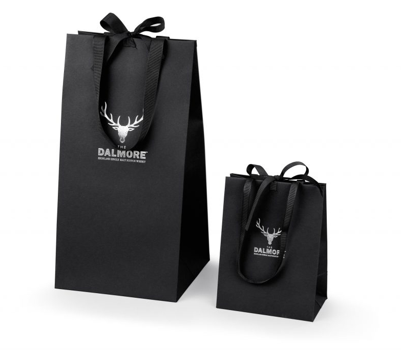 the Dalmore bottle bags with ribbon handles