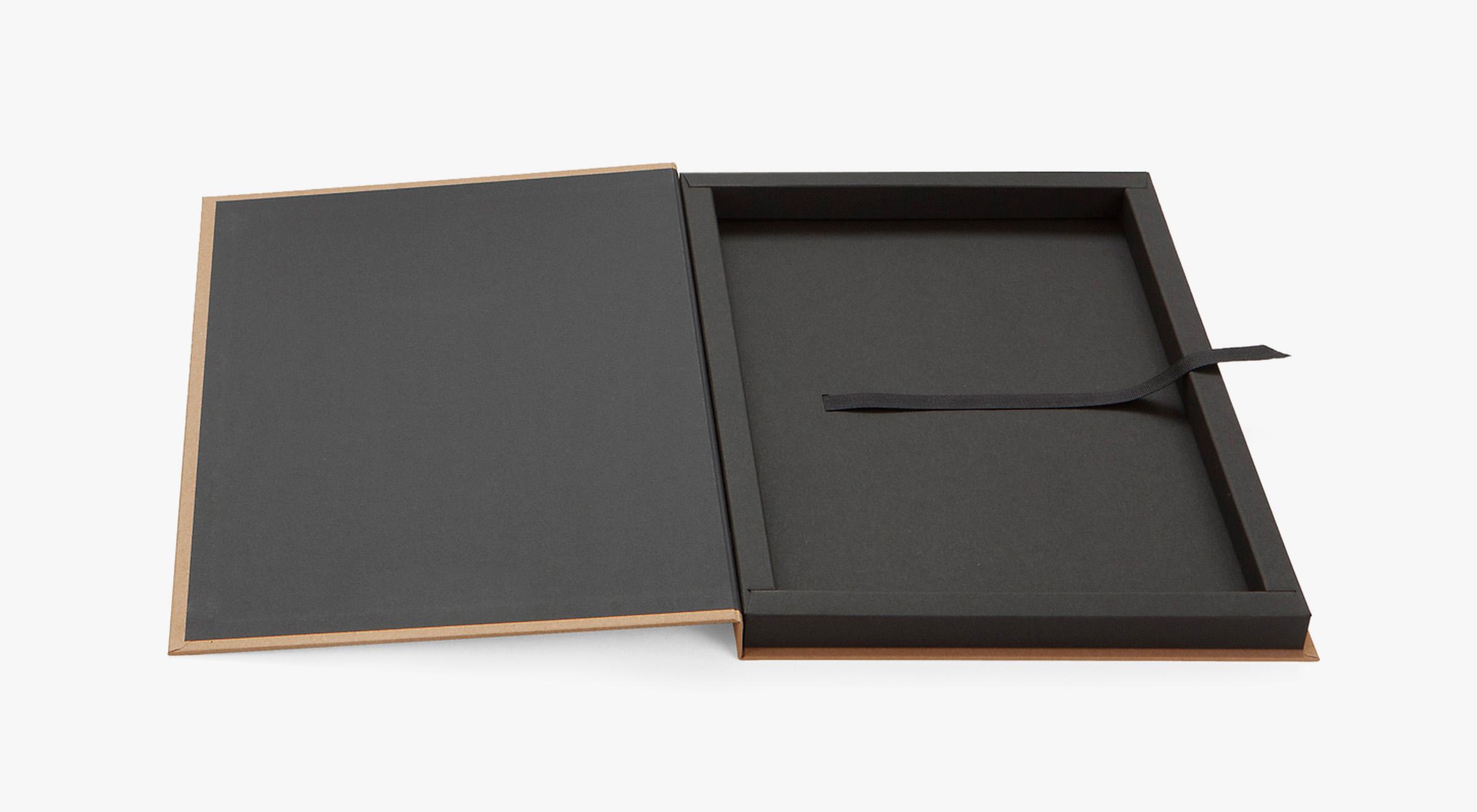 Creative-Presentation-Folder 01 deluxe presentation folder with hard cover, frame tray and magnetic closure
